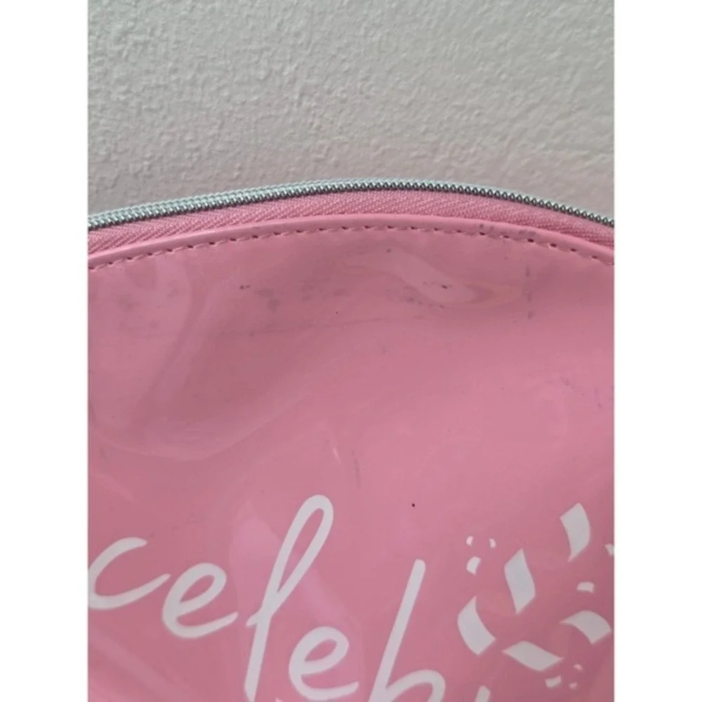It Cosmetics Celebrate Your Beauty Pink Patent Leather Makeup Bag Dome Pouch